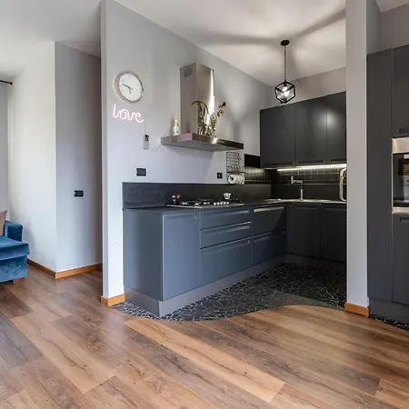 La Casa Di Vittoria Holiday home Arona